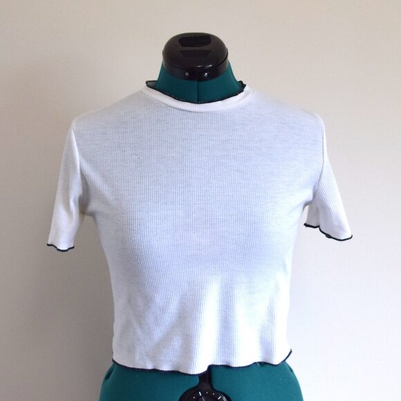 2/$20 Lettuce Edge Black and White Ribbed Crop Top - Picture 1 of 6